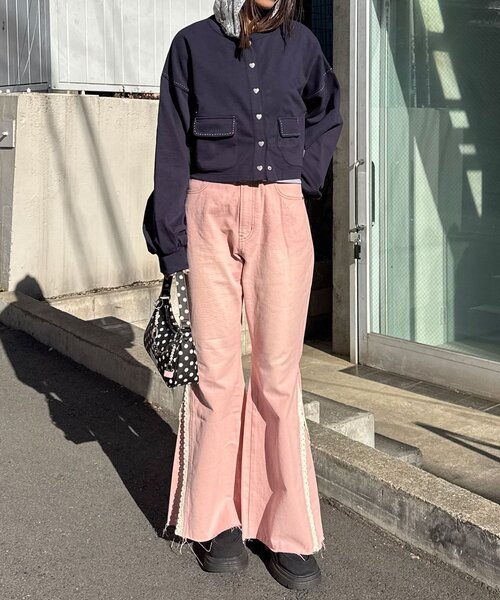 CIAOPANIC（チャオパニック）の「ハートボタン配色ステッチスウェットカーディガン（Tシャツ/カットソー・レディース・ネイビー/グレー/イエロー/アイボリー・ONE SIZE）」の9枚目の写真