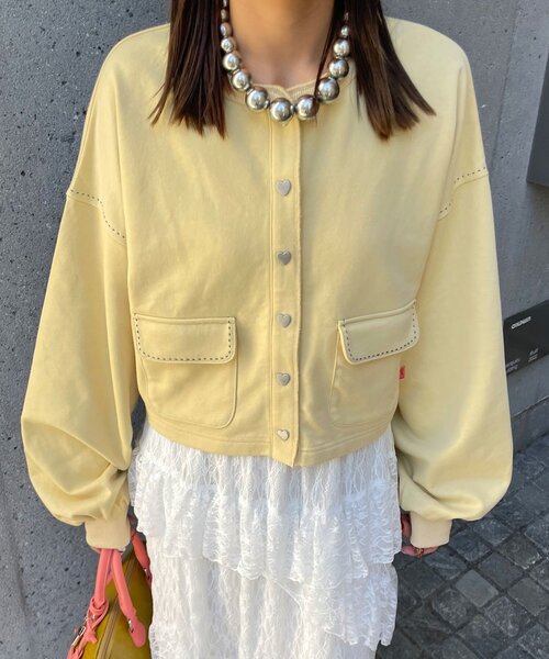 CIAOPANIC（チャオパニック）の「ハートボタン配色ステッチスウェットカーディガン（Tシャツ/カットソー・レディース・ネイビー/グレー/イエロー/アイボリー・ONE SIZE）」の12枚目の写真