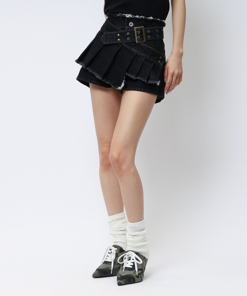 SPIRALGIRL(スパイラルガール)の「ベルトプリーツデザインショートパンツ(デニムパンツ・レディース・ブラック/ブルー・SMALL/MEDIUM)」の21枚目の写真