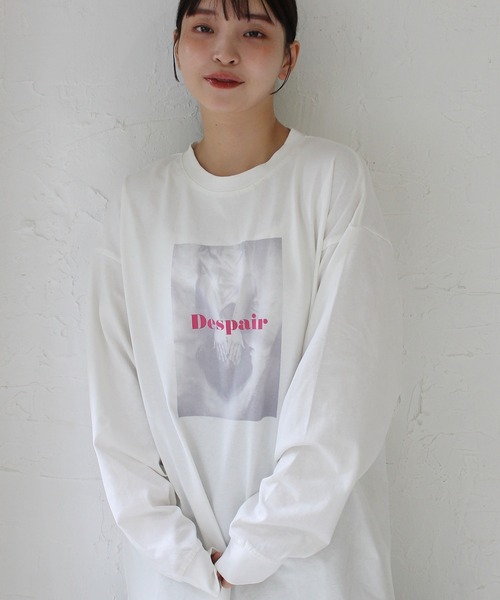 Meli rich（メリーリッチ）の「ウーマンプリント天竺ロンT（Tシャツ/カットソー・レディース・ホワイト系2/ホワイト系1/ホワイト系3・FREE）」の2枚目の写真