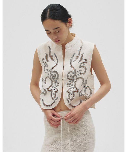 TODAYFUL(トゥデイフル)の「Cut Lace Twill Vest(ベスト・レディース・ブラック/キナリ・FREE)」の20枚目の写真