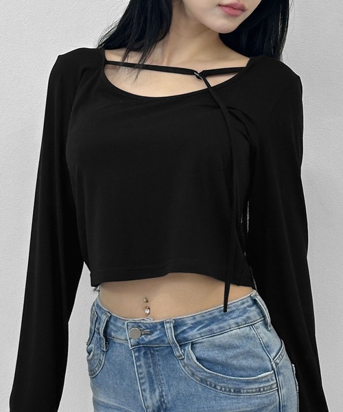 FOLLOWIN(フォロウィン)の「【FLW MADE/前後2way】ストラップ デザイントップス(Tシャツ/カットソー・レディース・ブラック・FREE)」の9枚目の写真