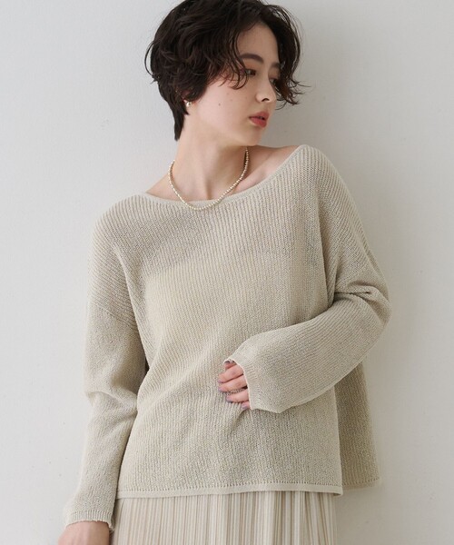 EMMA　ROUGE VIF（エマルージュヴィフ）の「【一部店舗限定】バックスリットゆるメッシュニット/春服/バッグシャン/大人カジュアル/手洗い可能（ニット/セーター・レディース・ベージュ/ピンク/セージグリーン・フリー）」の2枚目の写真