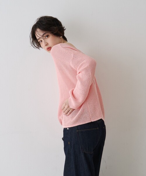 EMMA　ROUGE VIF（エマルージュヴィフ）の「【一部店舗限定】バックスリットゆるメッシュニット/春服/バッグシャン/大人カジュアル/手洗い可能（ニット/セーター・レディース・ベージュ/ピンク/セージグリーン・フリー）」の13枚目の写真