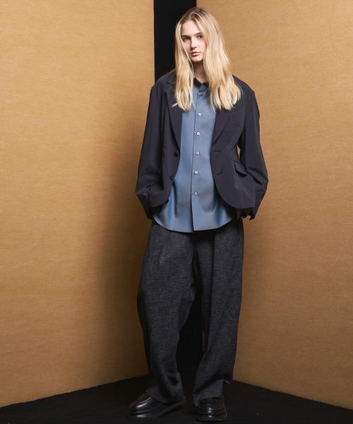 MAISON SPECIAL(メゾンスペシャル)の「《UNISEX》【PERTEX】Single 2B Prime-Over Tailored Jacket/【パーテックス】シングル2Bプライムオーバーテーラードジャケット【MAISON SPECIAL/メゾンスペシャル】■セットアップ対応■(テーラードジャケット・メンズ・ブラック/グレー/チャコールグレー・0/1/2)」の4枚目の写真