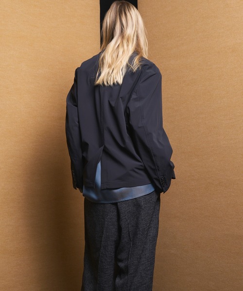 MAISON SPECIAL(メゾンスペシャル)の「《UNISEX》【PERTEX】Single 2B Prime-Over Tailored Jacket/【パーテックス】シングル2Bプライムオーバーテーラードジャケット【MAISON SPECIAL/メゾンスペシャル】■セットアップ対応■(テーラードジャケット・メンズ・ブラック/グレー/チャコールグレー・0/1/2)」の7枚目の写真