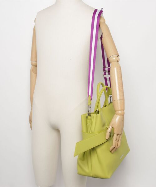 ANNA SUI NYC（アナ スイ エヌ ワイ シー）の「ANNA SUI NYC/アナ スイ エヌワイシー/レトロベルトバッグ（トートバッグ・レディース・ブラック/モスグリーン/ラベンダー・F）」の11枚目の写真