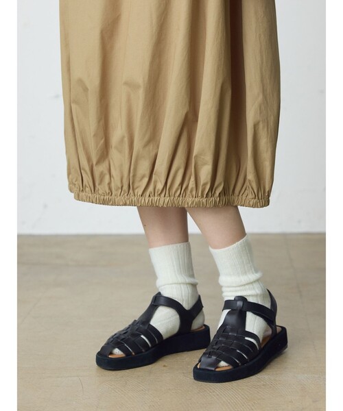 MidiUmi（ミディウミ）の「MidiUmi コクーンノースリーブワンピース（ワンピース・レディース・ブラック/ベージュ/チャコールグレー・FREE）」の14枚目の写真