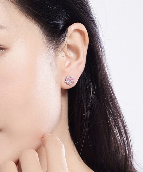 shoppinggo（ショッピングゴー）の「ピアス ピンクはな 可愛いピアス  キラキラ ビジューピアス（ピアス（両耳用）・レディース・ピンク・FREE）」の5枚目の写真