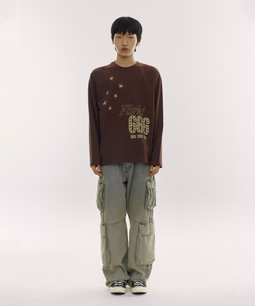 DEFYCLUBROBBERS(ディファイクラブロバース)の「フライト666 ロングスリーブ (2カラー)(Tシャツ/カットソー・レディース・ブラウン/ブラック・MEDIUM/LARGE)」の4枚目の写真