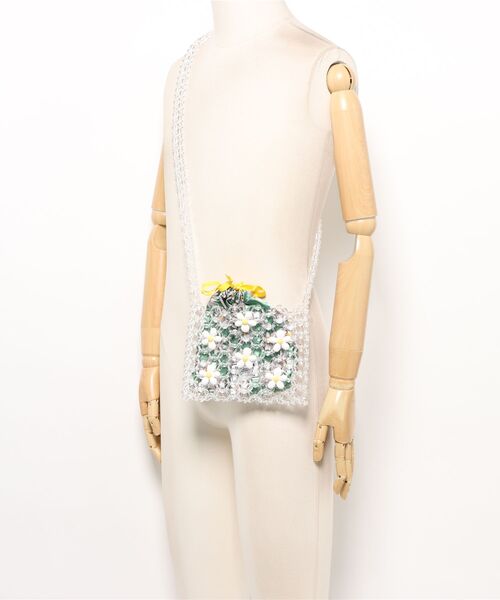 PAUL & JOE ACCESSOIRES(ポールアンドジョーアクセソワ)の「【PAUL & JOE ACCESSOIRES /ポール アンド ジョー アクセソワ 】 BEADS MOTIF 巾着付きビーズバッグ(ショルダーバッグ・レディース・レッド/グリーン・FREE)」の3枚目の写真