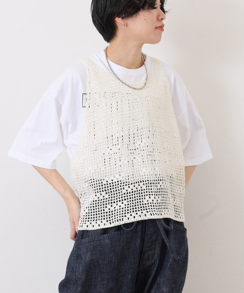 JOURNAL STANDARD LUXE(ジャーナルスタンダード ラックス)の「クロシェベスト(ベスト・レディース・ホワイト×ホワイト/ブラック・FREE)」の2枚目の写真