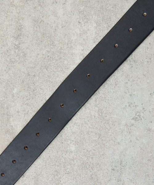 ITTI（イッチ）の「ITTI イッチ / HERRIE 16HOLE 40 BELT THUG サドルレザー16ホールレザーベルト / ITTI-GOODS-099-TG（ベルト・メンズ・ブラック・FREE）」の4枚目の写真
