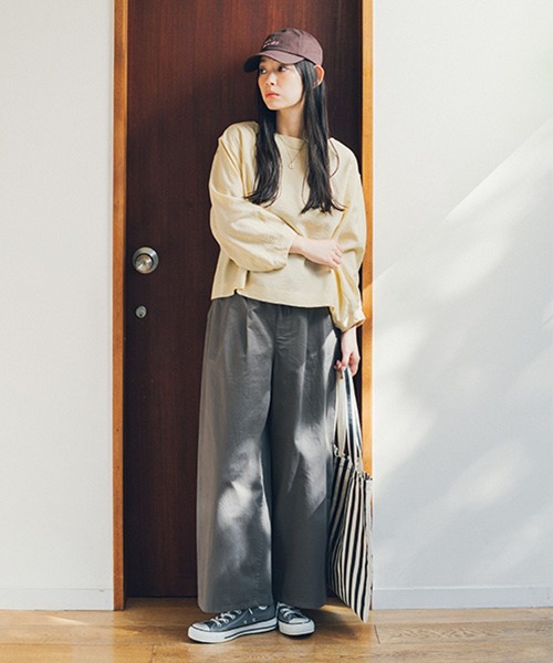 studio CLIP（スタディオクリップ）の「コットンサテンタックワイドパンツ[プチ・プラスサイズあり]（その他パンツ・レディース・グレー/カーキ/その他1・ﾌﾘｰ(L)/PF/LARGE/MEDIUM）」の21枚目の写真