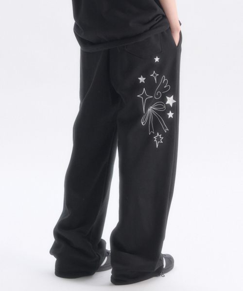 ambler(エムブラー)の「Angel And Ribbon刺繍ピンタック2-WayワイドトレーニングスウェットパンツAP1002(ブラック)(スウェットパンツ・レディース・その他・SMALL/MEDIUM/LARGE)」の4枚目の写真