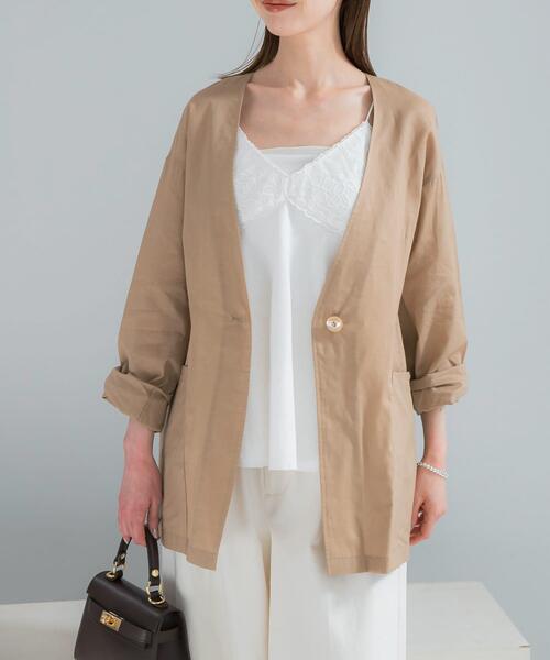 URBAN RESEARCH ROSSO WOMEN(アーバンリサーチ ロッソ)の「メモリーコットンライトジャケット(ノーカラージャケット・レディース・ベージュ/ブラック・FREE)」の4枚目の写真
