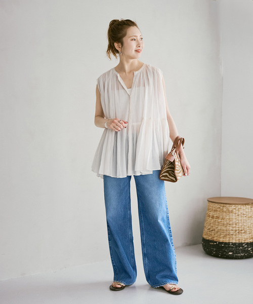 Spick & Span(スピックアンドスパン)の「HYU ギャザーフレンチブラウス(シャツ/ブラウス・レディース・ベージュ/ブラウン/ホワイト/ブラック・FREE)」の16枚目の写真