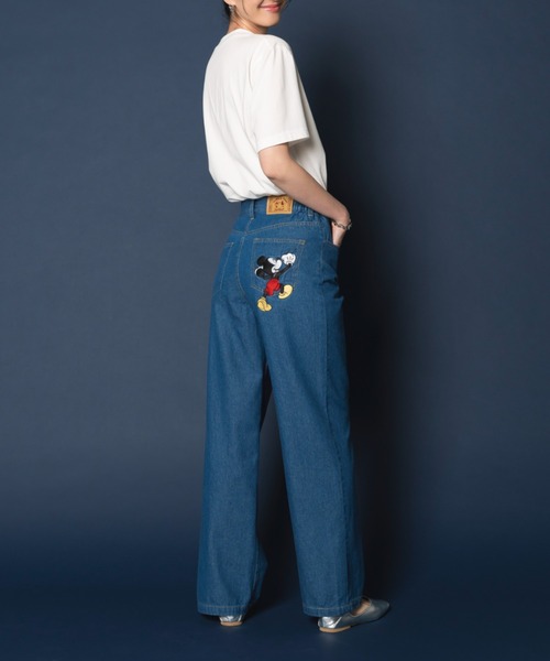 Disney(ディズニー)の「<Disney>【ミッキー】刺しゅうデニムパンツ68(デニムパンツ・レディース・ブルー/インディゴブルー・XX-LARGE/X-LARGE/LARGE/MEDIUM)」の17枚目の写真