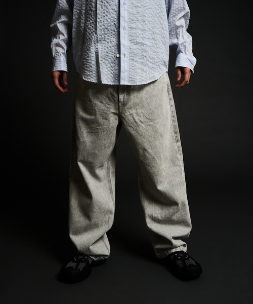 JOINT WORKS(ジョイントワークス)の「ワイドストレートデニム / J WIDE STRAIGHT DENIM PT(デニムパンツ・メンズ・クリアブルー/ブラック系その他/チャコールグレー・LARGE/MEDIUM)」の10枚目の写真