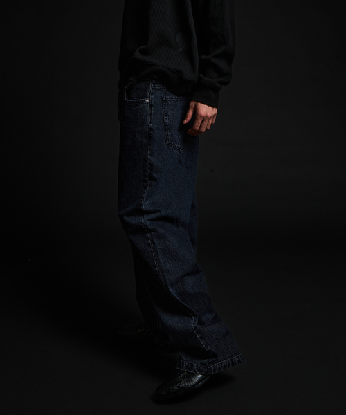 JOINT WORKS(ジョイントワークス)の「ワイドストレートデニム / J WIDE STRAIGHT DENIM PT(デニムパンツ・メンズ・クリアブルー/ブラック系その他/チャコールグレー・LARGE/MEDIUM)」の16枚目の写真