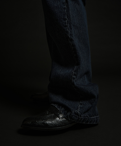 JOINT WORKS(ジョイントワークス)の「ワイドストレートデニム / J WIDE STRAIGHT DENIM PT(デニムパンツ・メンズ・クリアブルー/ブラック系その他/チャコールグレー・LARGE/MEDIUM)」の20枚目の写真