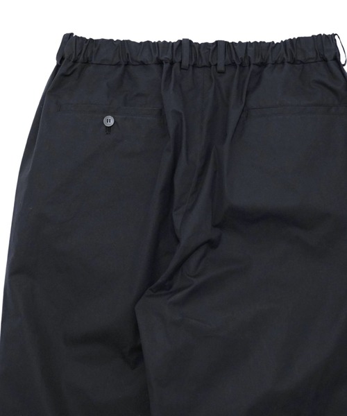 yoko sakamoto(ヨーコサカモト)の「【YOKO SAKAMOTO】 DOUBLE PLEATED WIDE EASY PANTS(その他パンツ・メンズ・ブラック・MEDIUM)」の6枚目の写真