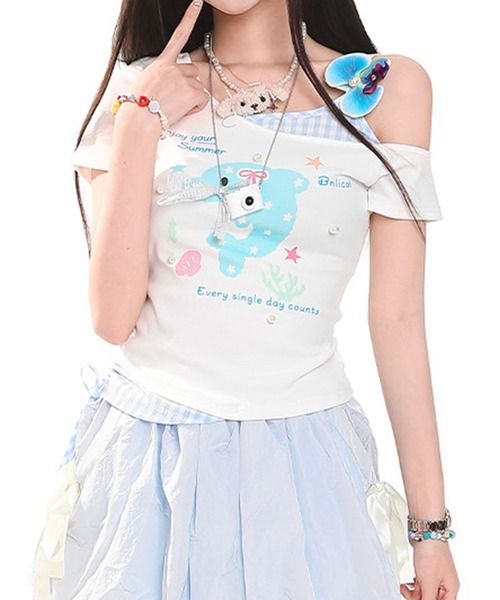 HOOK(フック)の「HOOK for girls 花ヘアクリップ付きイルカ× ギンガム切替ワンショルダー半袖トップス (SS)(Tシャツ/カットソー・レディース・ホワイト・FREE)」の11枚目の写真