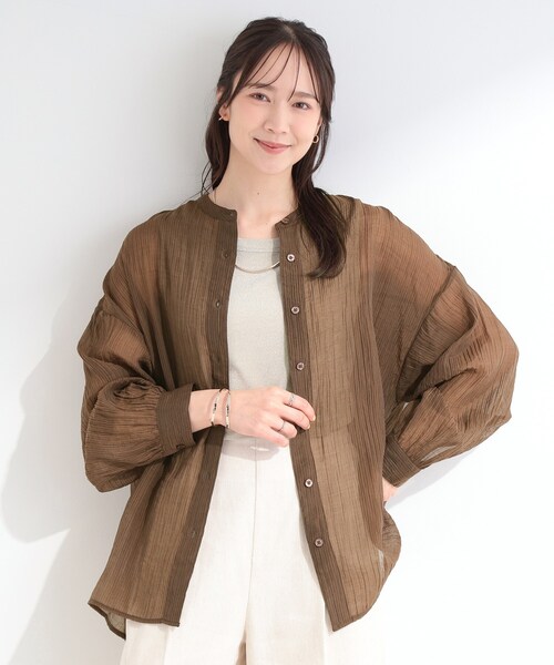 SHOO・LA・RUE(シューラルー)の「【S-LL】大人のシアー感 風合い楽しむバンドカラーシャツ(シャツ/ブラウス・レディース・ピンク/ダークブラウン/ライトイエロー系・04/03/02/01)」の21枚目の写真