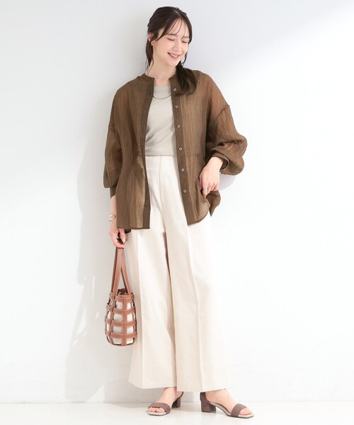 SHOO・LA・RUE(シューラルー)の「【S-LL】大人のシアー感 風合い楽しむバンドカラーシャツ(シャツ/ブラウス・レディース・ピンク/ダークブラウン/ライトイエロー系・04/03/02/01)」の19枚目の写真