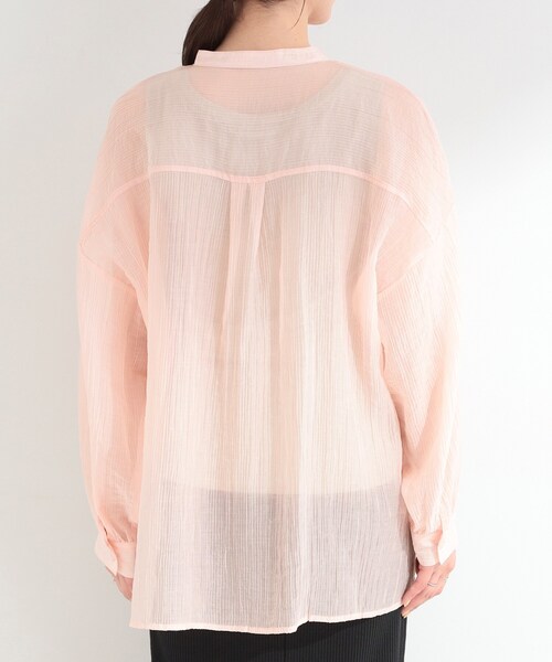 SHOO・LA・RUE(シューラルー)の「【S-LL】大人のシアー感 風合い楽しむバンドカラーシャツ(シャツ/ブラウス・レディース・ピンク/ダークブラウン/ライトイエロー系・04/03/02/01)」の15枚目の写真