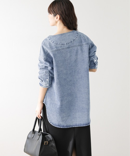 lesperance(レスぺランス)の「Vネックデニムプルオーバー(Tシャツ/カットソー・レディース・ブルー系その他/ブルー/グレー・フリー)」の14枚目の写真