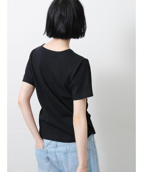 Samansa Mos2(サマンサ モスモス)の「【接触冷感】柄アソート半袖リブカットソー(Tシャツ/カットソー・レディース・ブラック/ブルー/キナリ/ピンク・F)」の7枚目の写真