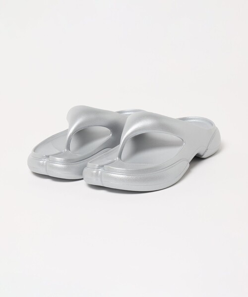 PAES(ペイズ)の「<PAES>NEW FLIP FLOP サンダル/シルバーカラー(サンダル・レディース・シルバー・23cm/24cm)」の15枚目の写真