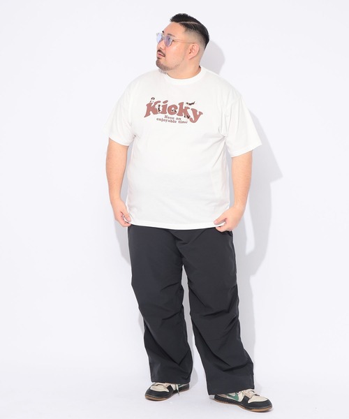B&T CLUB(ビーティークラブ)の「Tシャツ 半袖 メンズ 大きいサイズ アニマル 刺繍×プリント クルーネック カットソー B&T CLUB (ビーアンドティークラブ)(Tシャツ/カットソー・メンズ・ブラック/ホワイト・X1(3L~4L)/X2(4L~5L)/X3(6L~7L))」の6枚目の写真