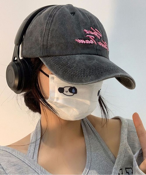 LA VORAGINE(ラ ヴォラジネ)の「ロゴ刺繍ベースボールキャップ 帽子(キャップ・レディース・GRAY/Navy/PINK/モカ・FREE)」の8枚目の写真