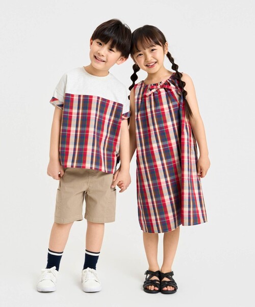 COMME CA ISM(コムサイズム)の「【2WAY】マドラスチェックワンピース(ワンピース・キッズ・レッド系/ネイビー系・110cm/120cm/130cm/140cm/150cm/100cm)」の3枚目の写真