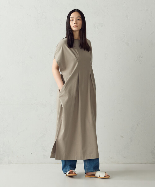 COMME CA ISM(コムサイズム)の「タックワンピース(ワンピース・レディース・グレイッシュベージュ/ブラック/ブルー/グリーン・FREE)」の20枚目の写真