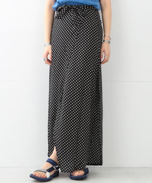 Ray BEAMS（レイビームス）の「MINKPINK / ベルト ラップ スカート（スカート・レディース・ブラック・ONE SIZE）」の2枚目の写真