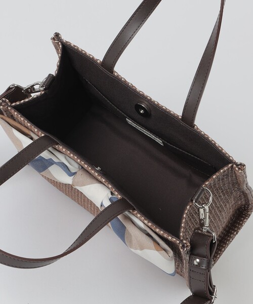 BLUE LABEL CRESTBRIDGE(ブルーレーベルクレストブリッジ)の「リボンかごバッグ(ショルダーバッグ・レディース・ブラウン/ライトベージュ/ベージュ系その他4・FREE)」の17枚目の写真