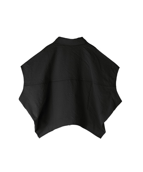 STYLE DELI(スタイルデリ)の「【BLK001】シアーサッカーランタンノースリシャツ(シャツ/ブラウス・レディース・ブラック・FREE)」の15枚目の写真
