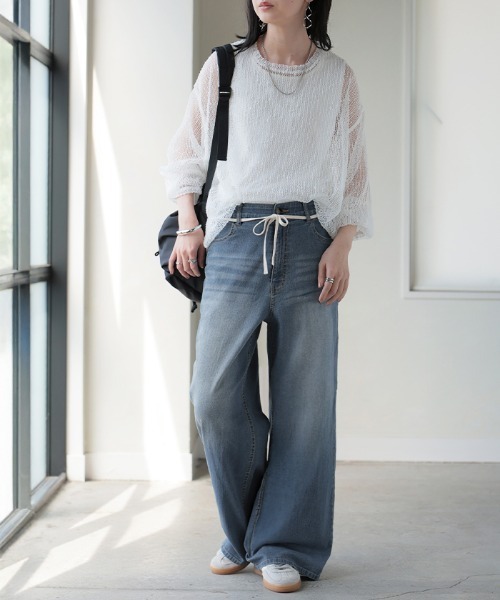 HUG.U（ハグユー）の「「春夏デニ活」 ウエスト紐ベルト付き ワイドデニムパンツ（デニムパンツ・レディース・ブルー系/ライトインディゴブルー・M(トール丈)/L(トール丈)/M(レギュラー丈)/L(レギュラー丈)）」の8枚目の写真