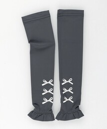 branshes（ブランシェス）の「【接触冷感/UVケア】リボンプリントフリルアームカバー（アウトドアグッズ）」
