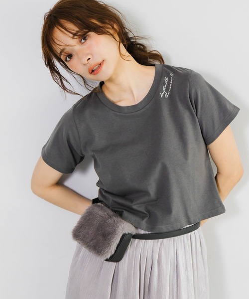 mysty woman（ミスティウーマン）の「【接触冷感】アソートミニロゴT半袖　1046997（Tシャツ/カットソー・レディース・ブラック/チャコールグレー/オフホワイト・FREE）」の12枚目の写真
