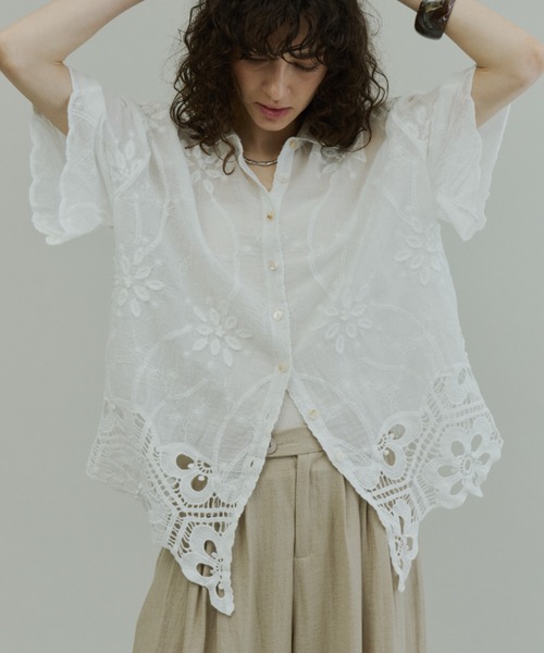 Plumel(プルメル)の「Half Sleeve Scallop Lace Shirt / ハーフスリーブスカラップレースシャツ(シャツ/ブラウス・レディース・オフホワイト/ベージュ・MEDIUM)」の15枚目の写真
