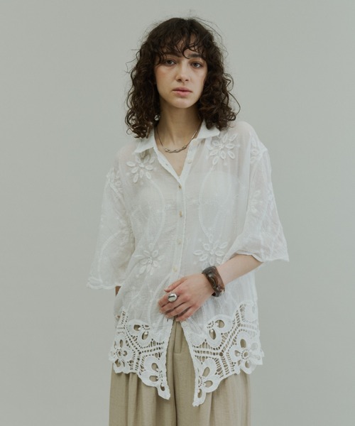 Plumel(プルメル)の「Half Sleeve Scallop Lace Shirt / ハーフスリーブスカラップレースシャツ(シャツ/ブラウス・レディース・オフホワイト/ベージュ・MEDIUM)」の20枚目の写真