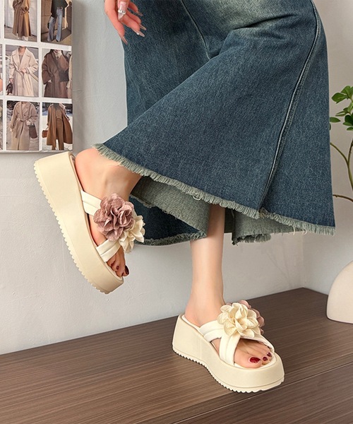 Lace Ladies（レースレディース）の「フラワー クロスベルト厚底 オープン サンダル（サンダル・レディース・ピンク/ベージュ/アイボリー・22.5cm/23cm/23.5cm/24cm/24.5cm/25cm）」の8枚目の写真