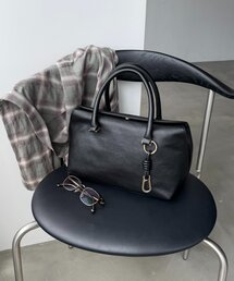 チャーム付フラップボストンバッグ