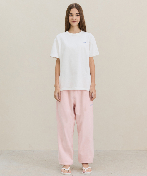 MTTIRE(マティレ)の「Basic Logo T-shirt / White(Tシャツ/カットソー・レディース・その他・MEDIUM/LARGE/SMALL/X-LARGE)」の3枚目の写真