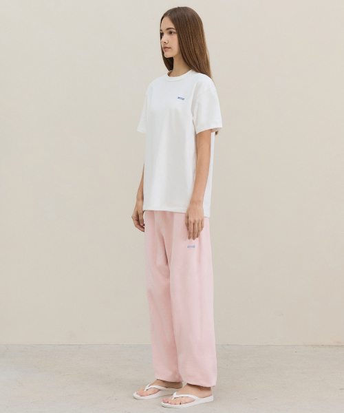 MTTIRE(マティレ)の「Basic Logo T-shirt / White(Tシャツ/カットソー・レディース・その他・MEDIUM/LARGE/SMALL/X-LARGE)」の4枚目の写真