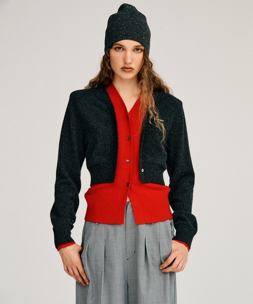 PRANK PROJECT(プランクプロジェクト)の「【2026Autumn Pre-Order】ヤクブレンドVネックレイヤードニットカーデ / Yak Blend V-Neck Layered Knit Cardigan(カーディガン/ボレロ・レディース・ブラウン/ブラック/チャコールグレー・FREE)」の9枚目の写真